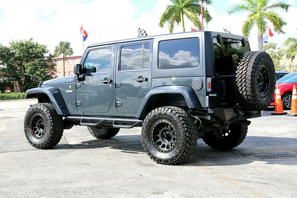 2016 Jeep Wrangler Custom Lifted Jeep! for sale