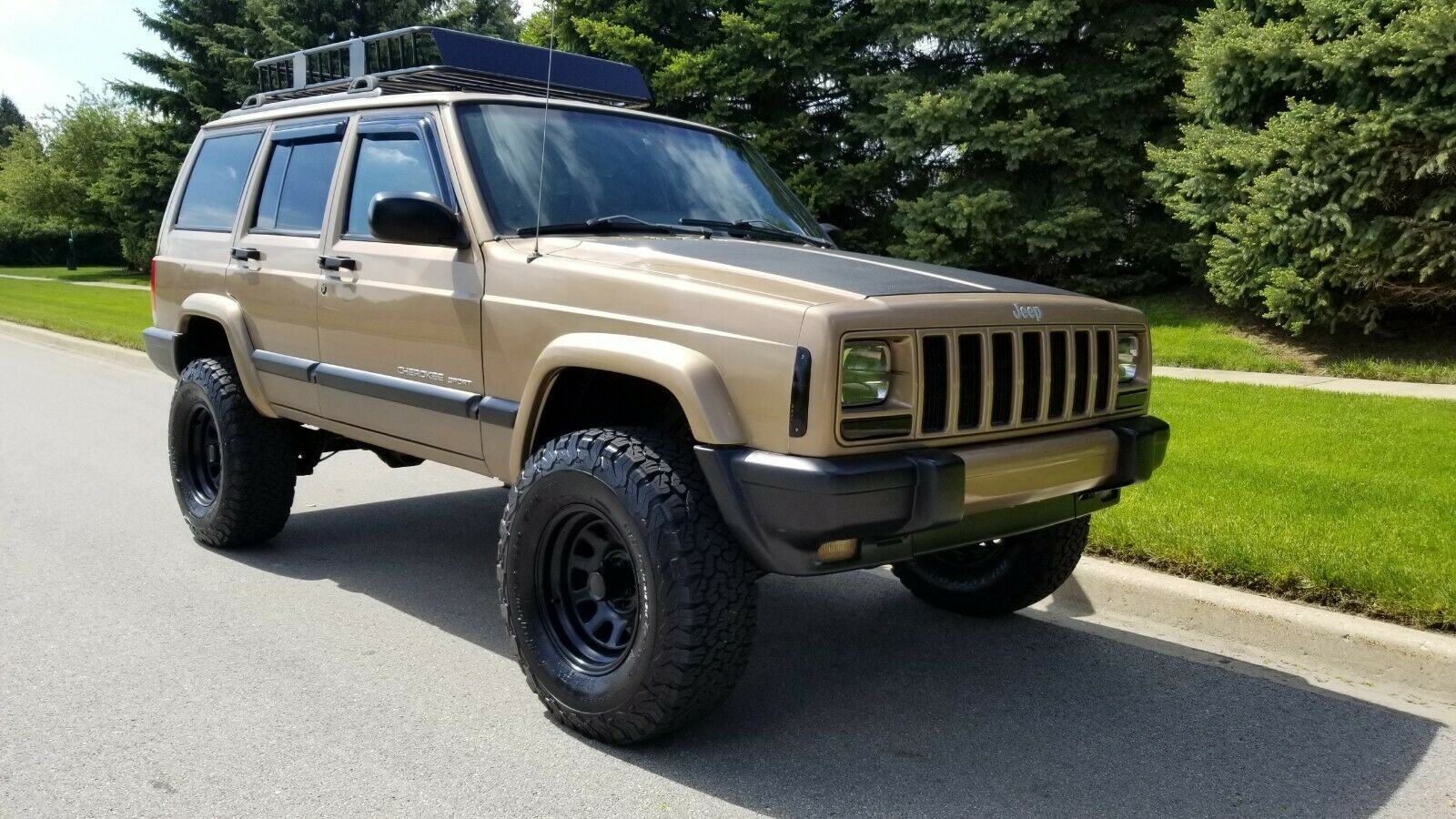 1999 Jeep Cherokee Lifted XJ! 4×4! for sale
